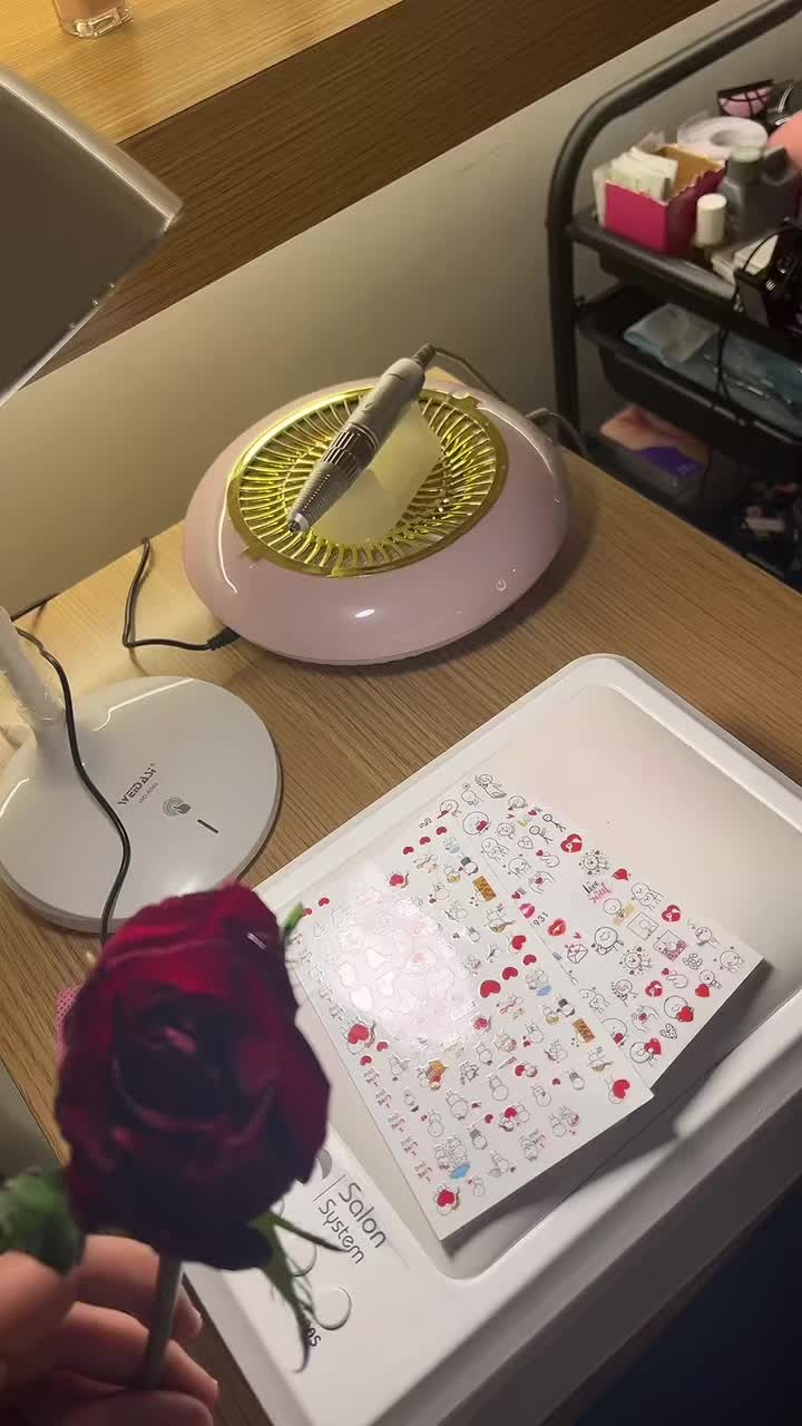 @صالون بنان