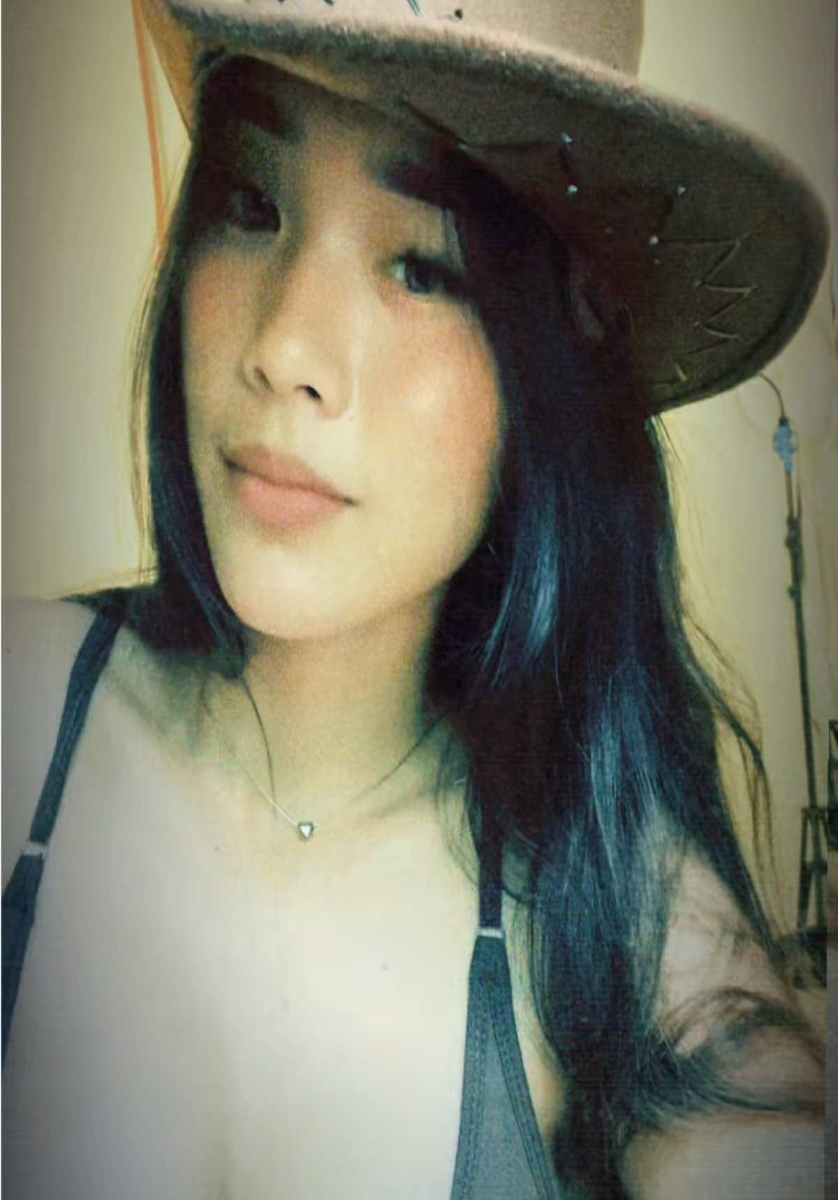 @Shweety ᥫ᭡