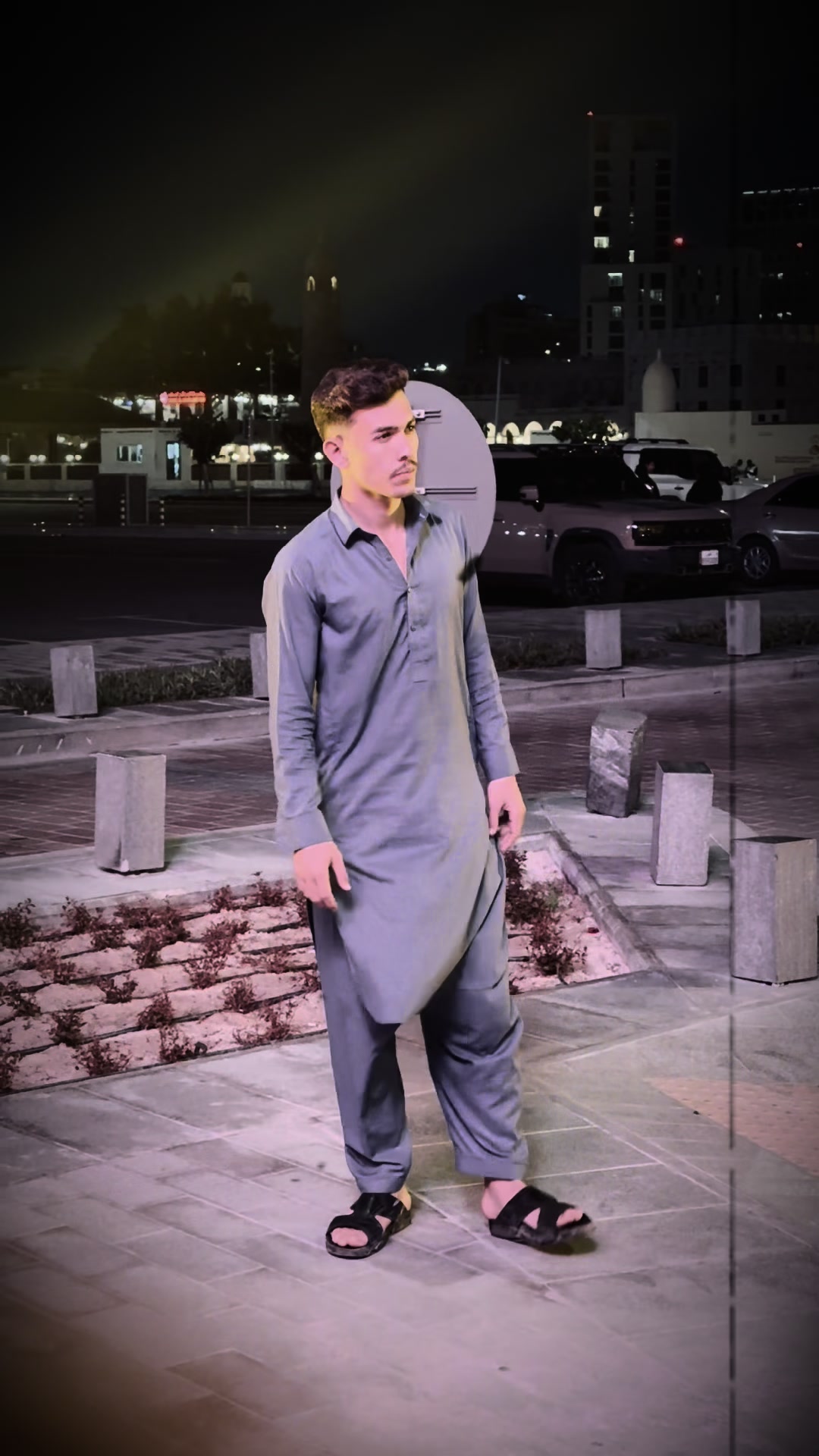 @👑𝐀𝐙𝐈𝐙 𝐆𝐔𝐑𝐔👑🇶🇦