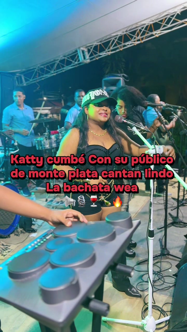 @Katty Cumbe Cantante