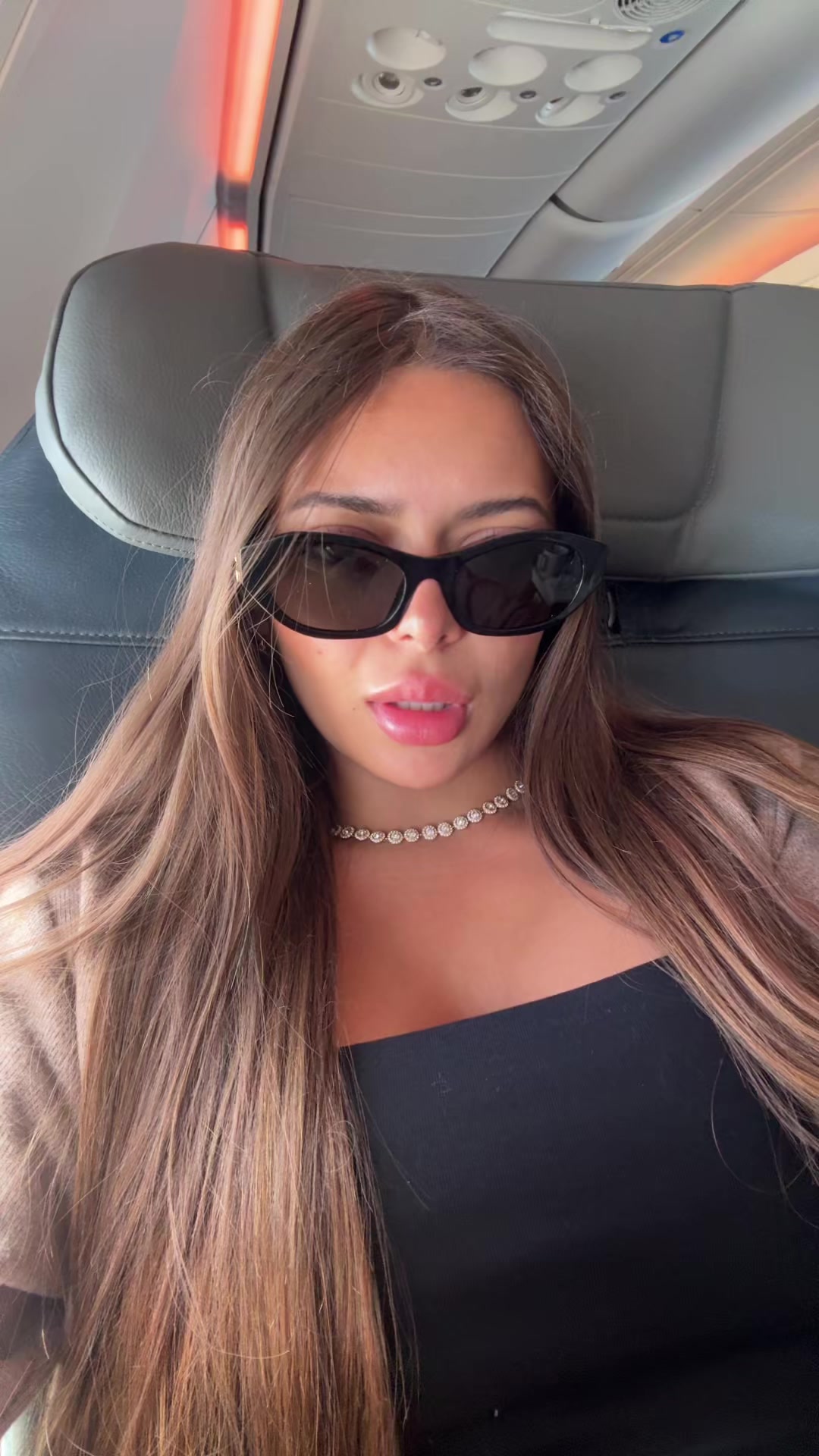 @Mia