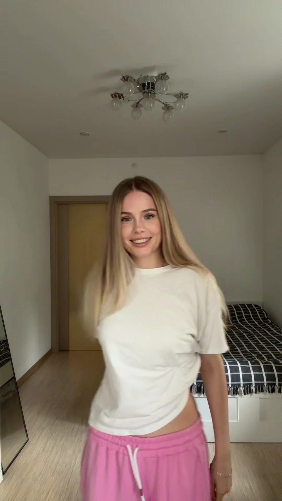 @Eva