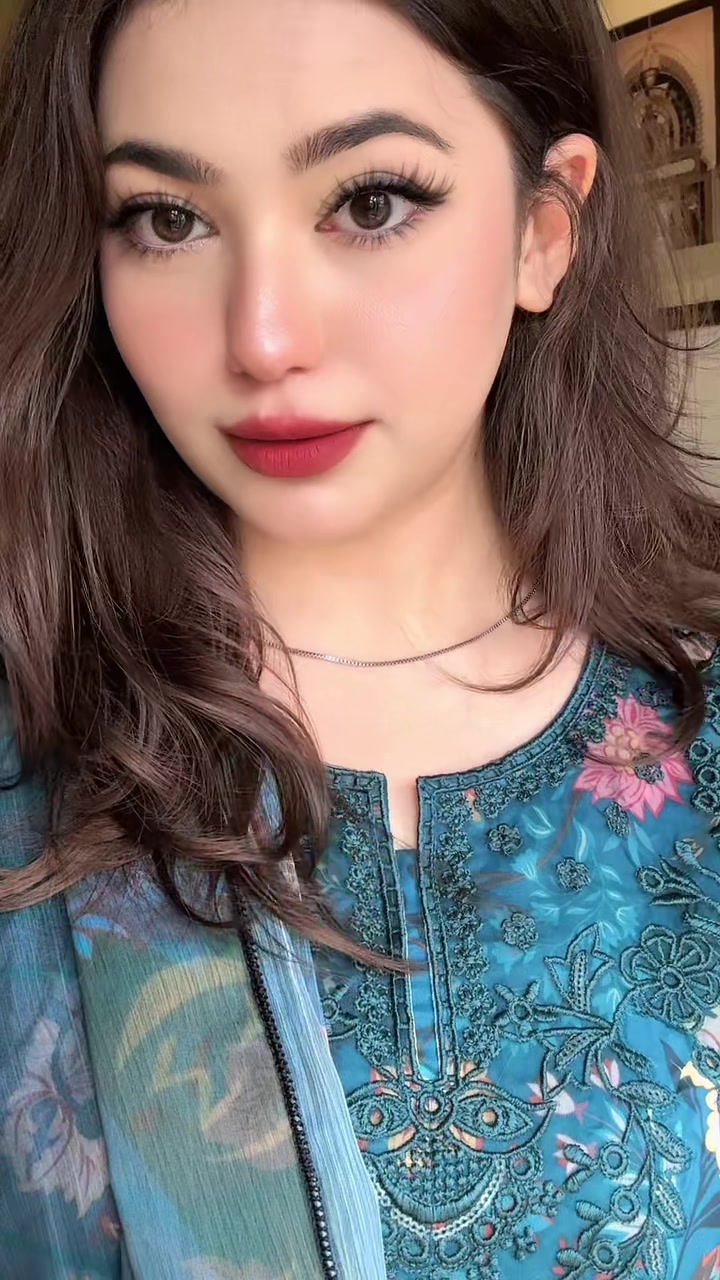 @GUL BAHAR 🥀