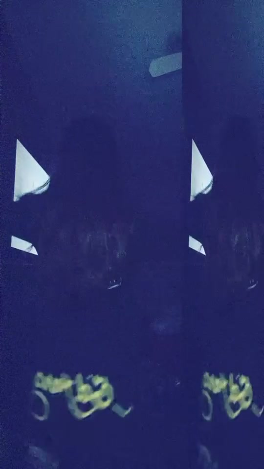 @👀