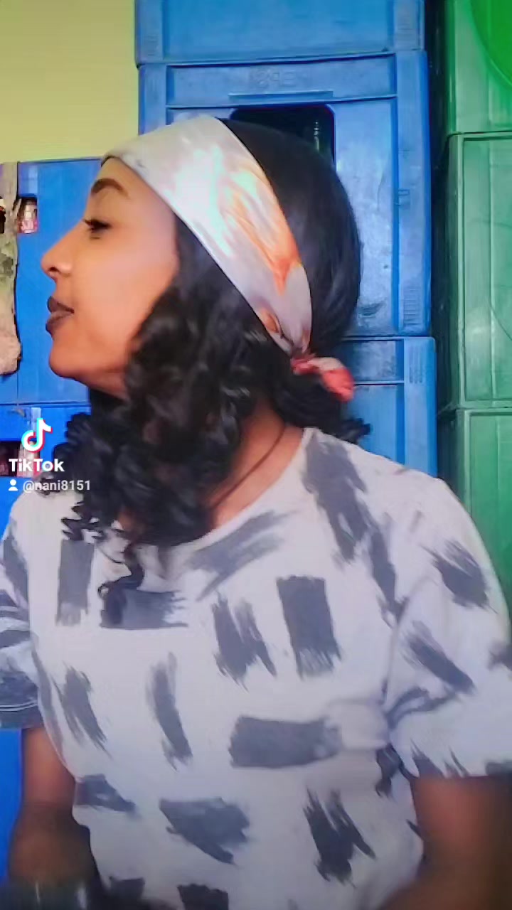 @nani🧚♀️🧚♀️nani
