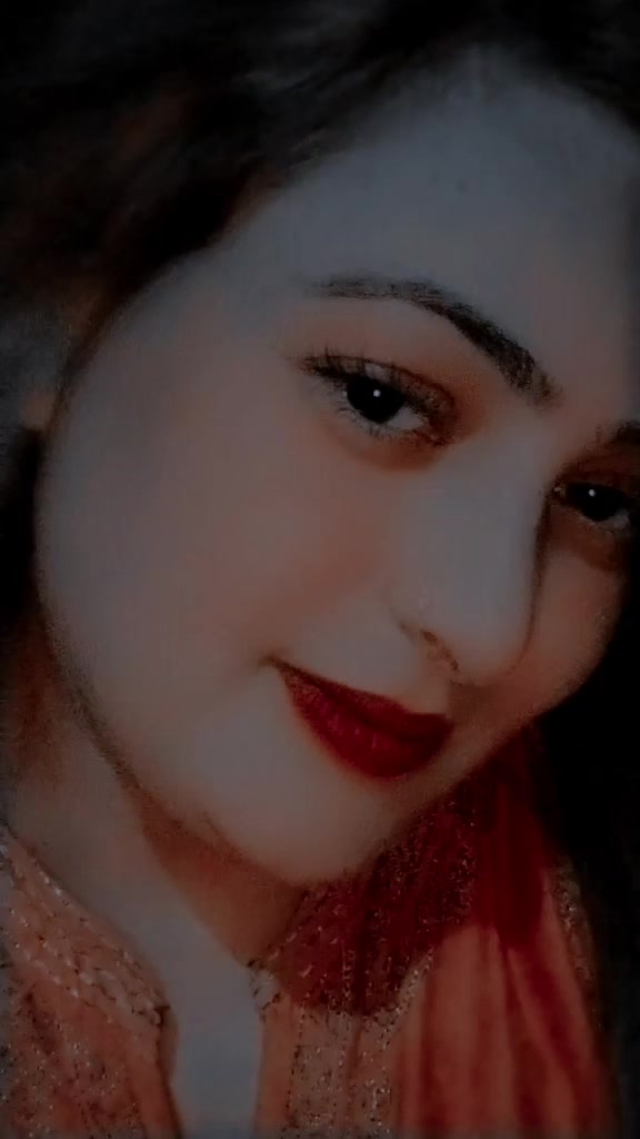 @♥️Kiran Khan♥️🫰