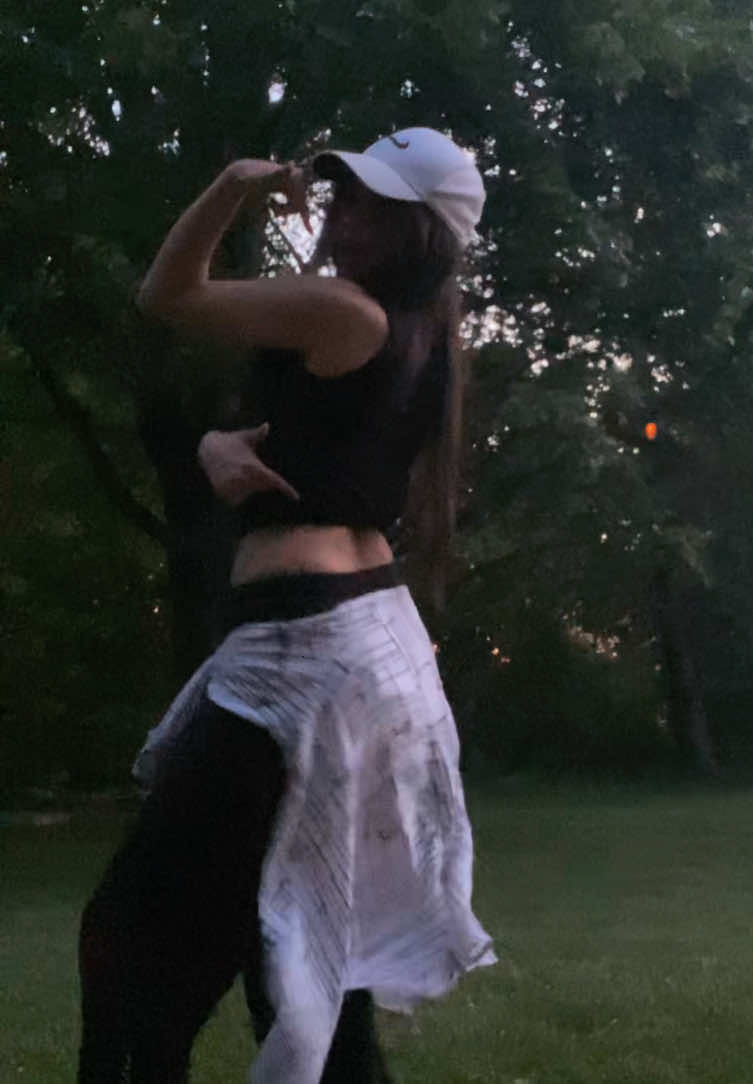 @karebear 🧸