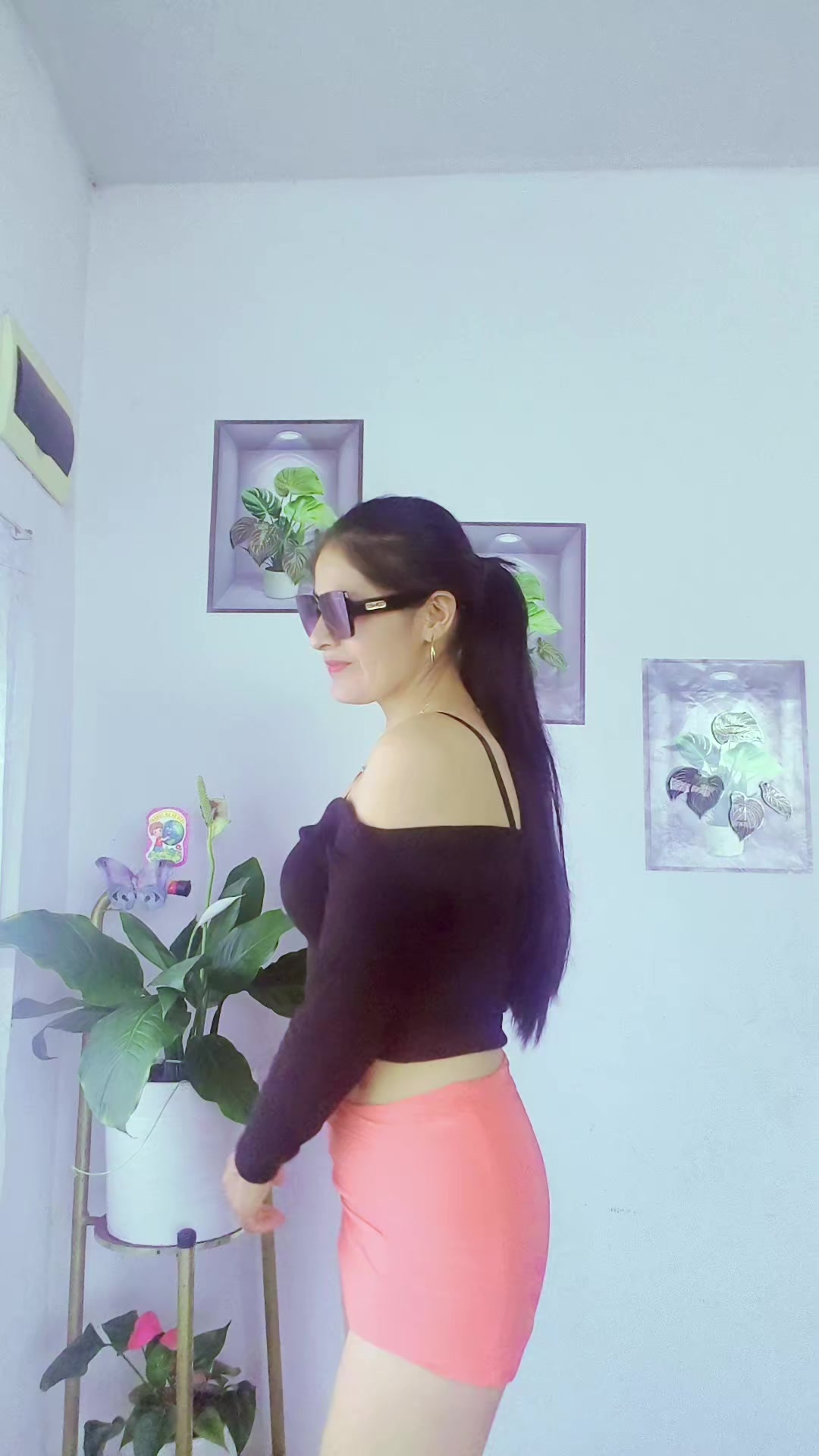 @HELEN❣️ 🐝🦋 RAYO DE LUZ 🦋🐝