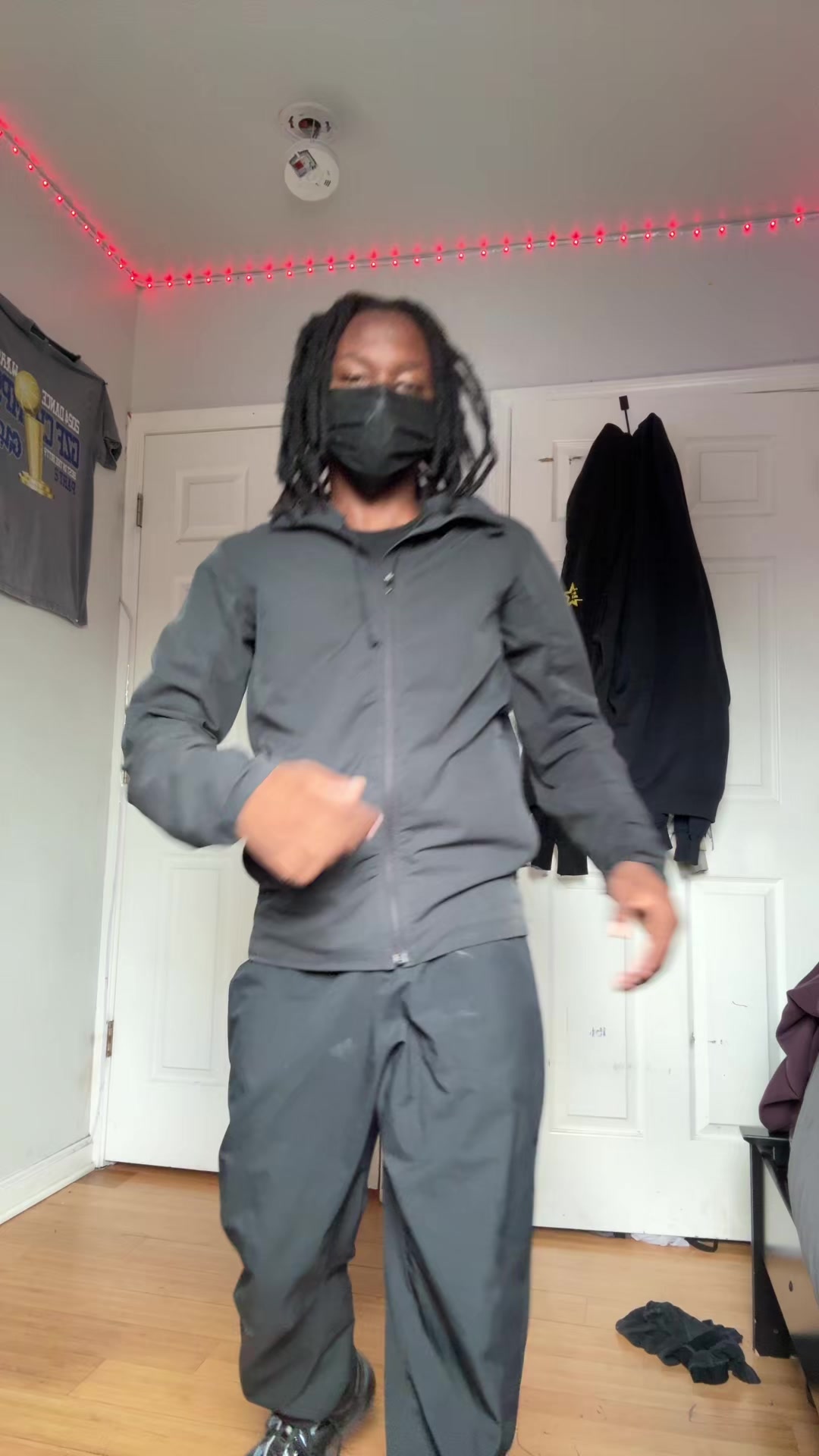 @Leembucks