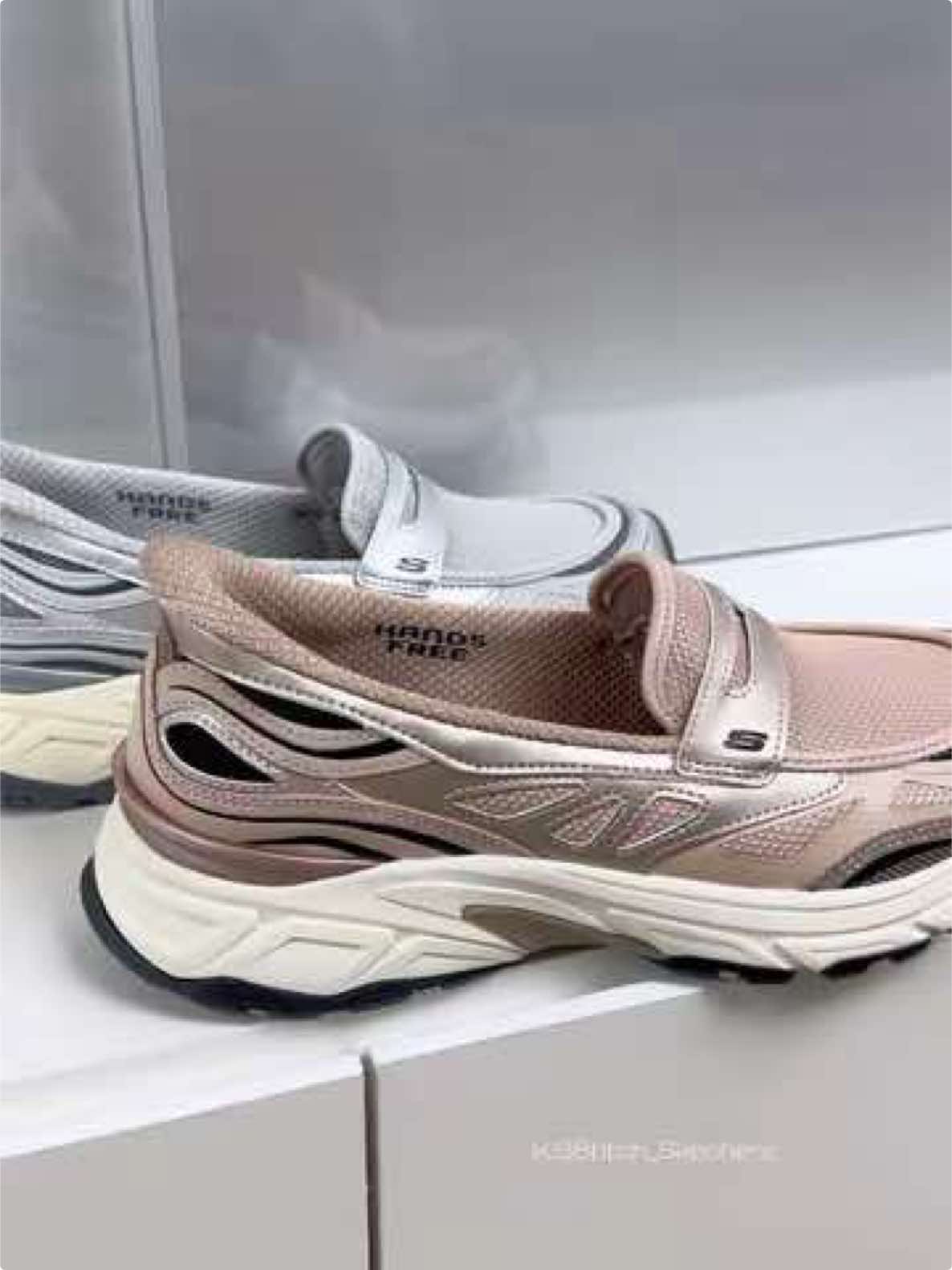@K.S6titchSkechers