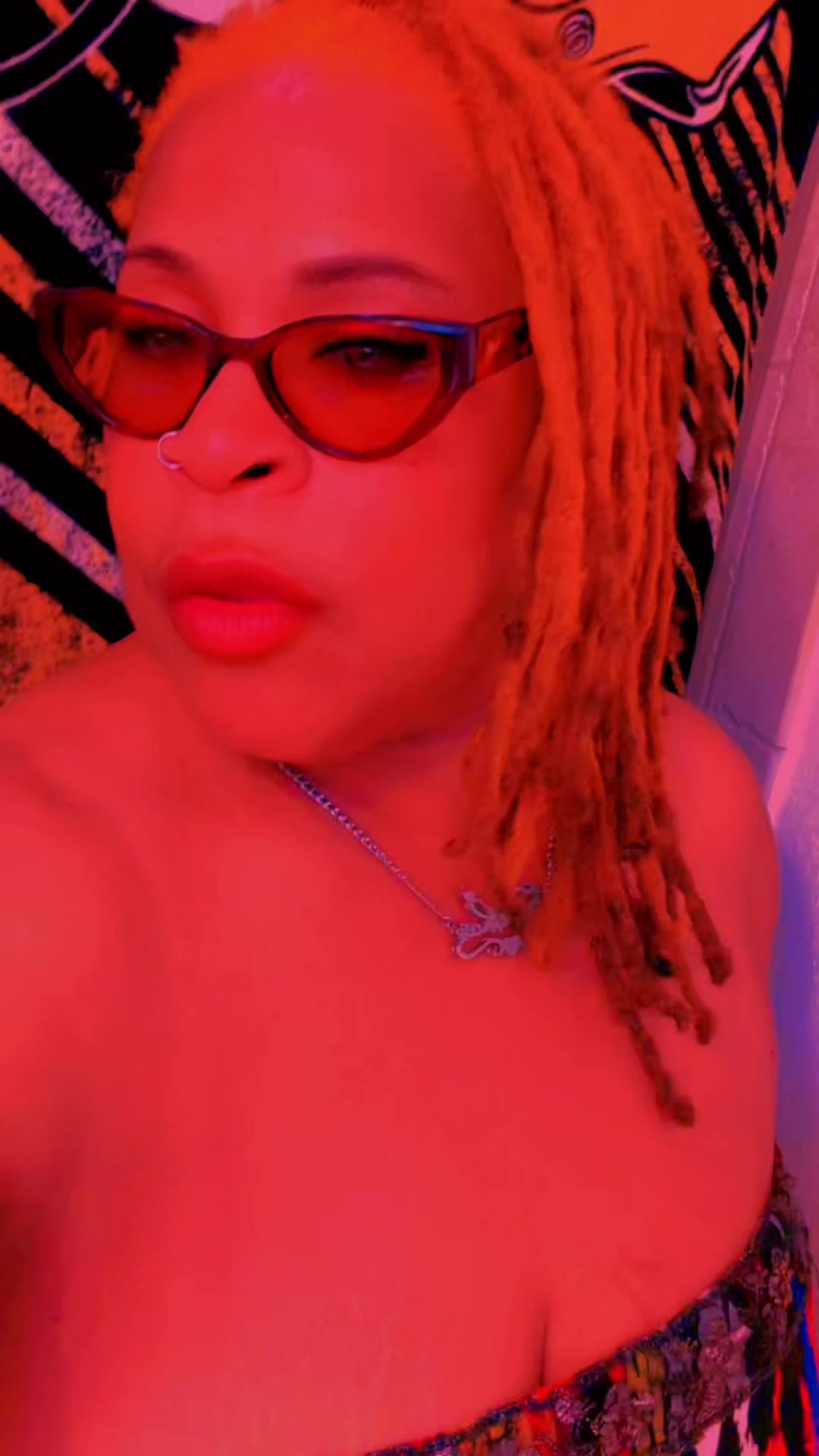 @SweetRose silverback Dee โ ๐