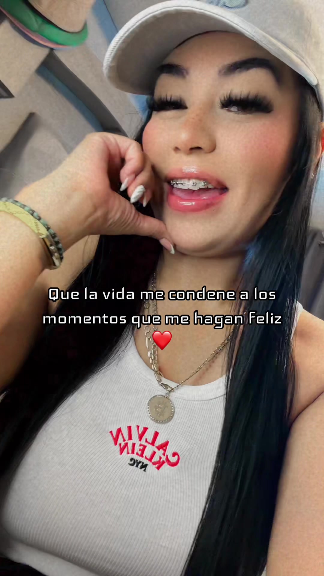 @Love León