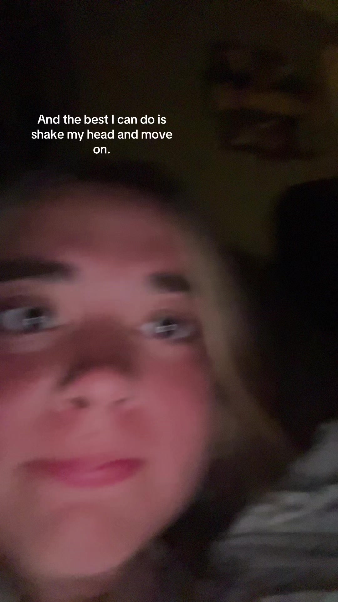 @👻