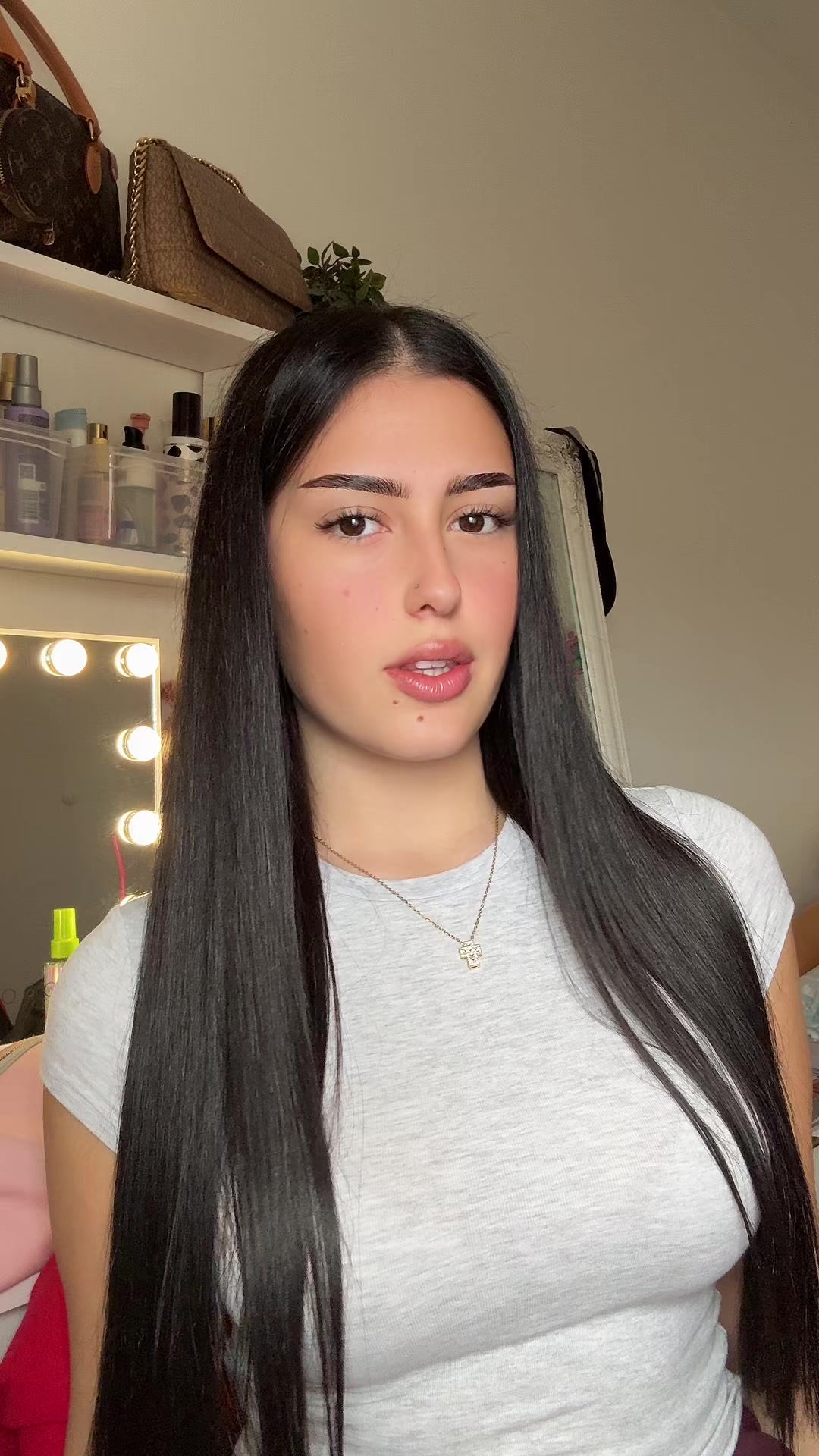 @ʟєɴʏ🍸