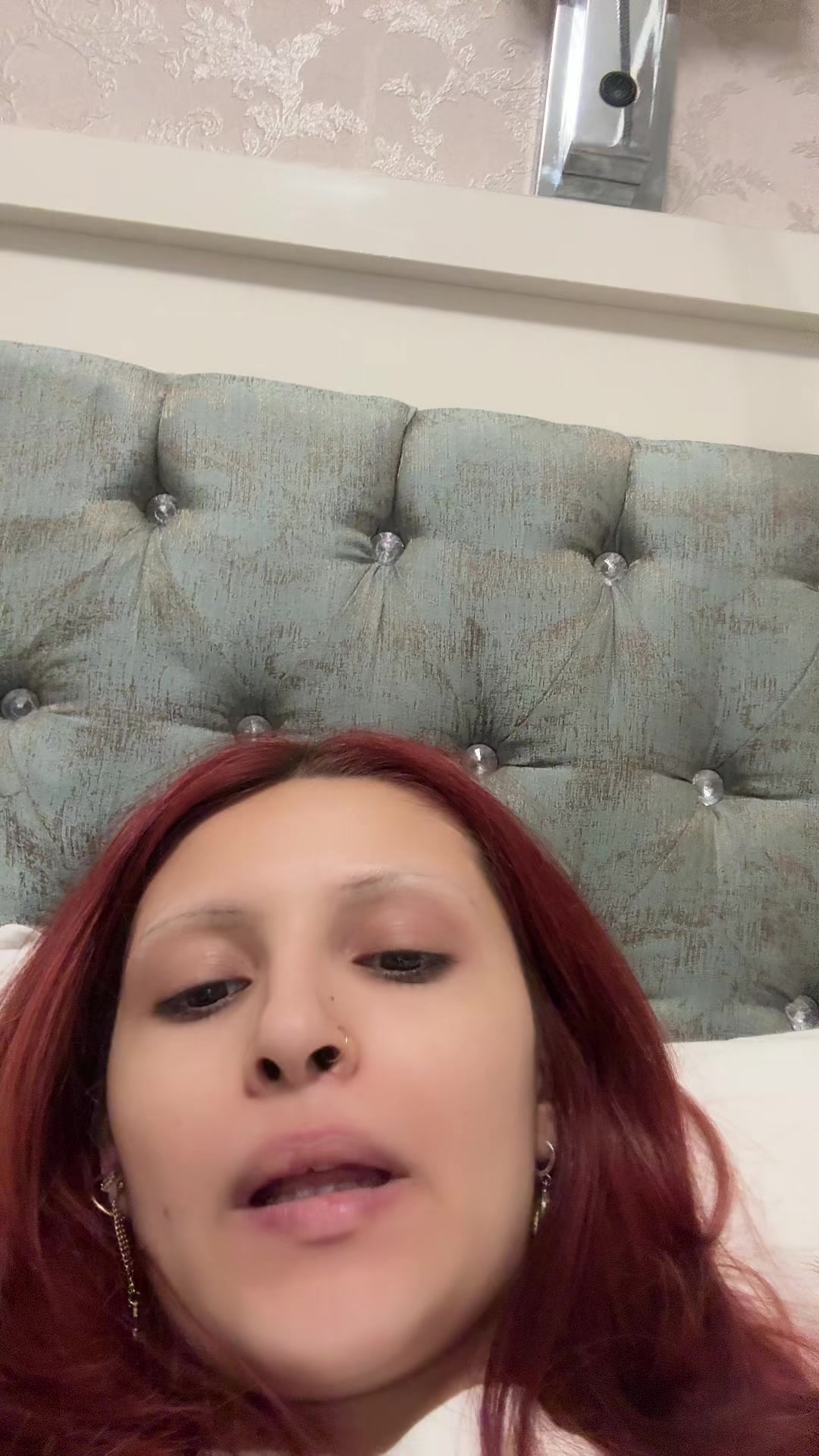 @v1snebrownie
