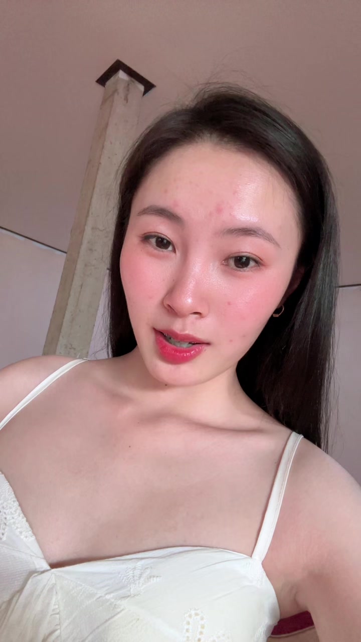 @陆娜（ອາລຸນລັກ🌷)