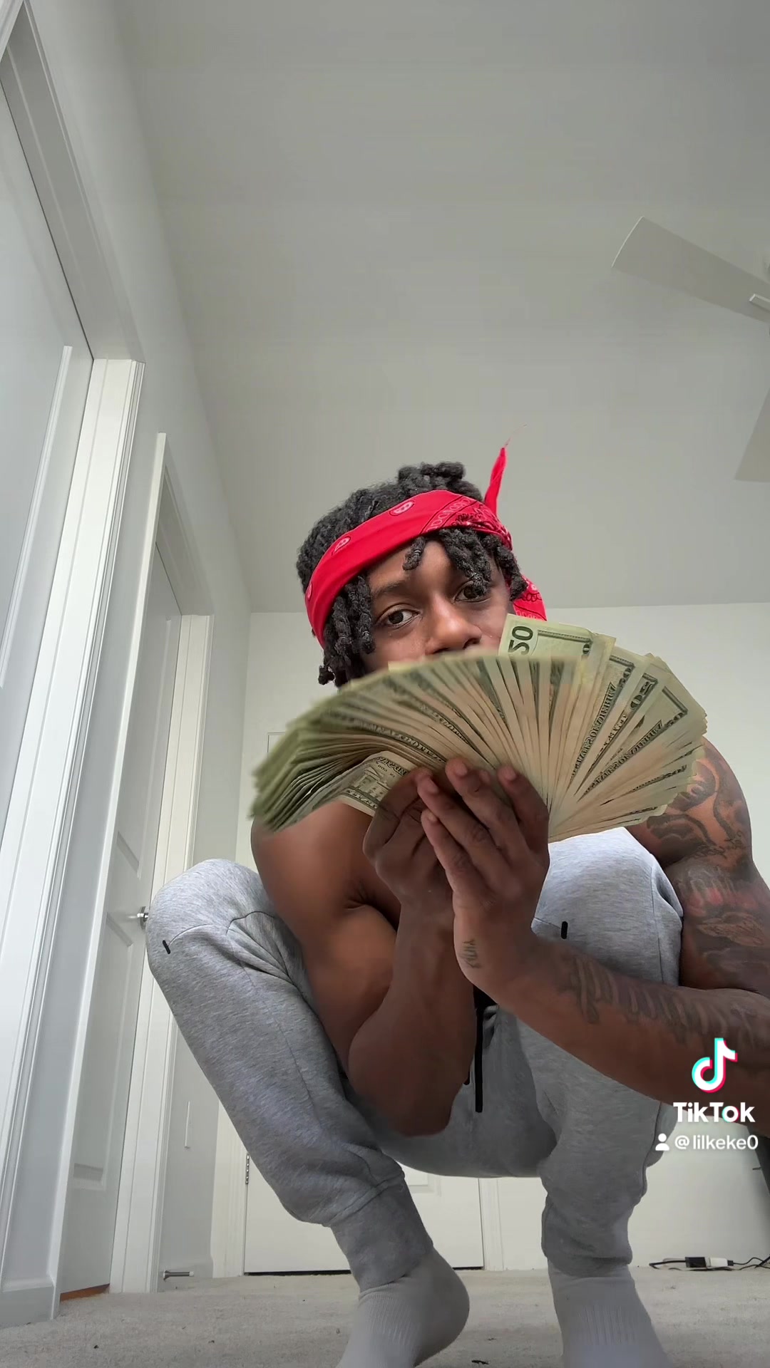 @Lilkeke0
