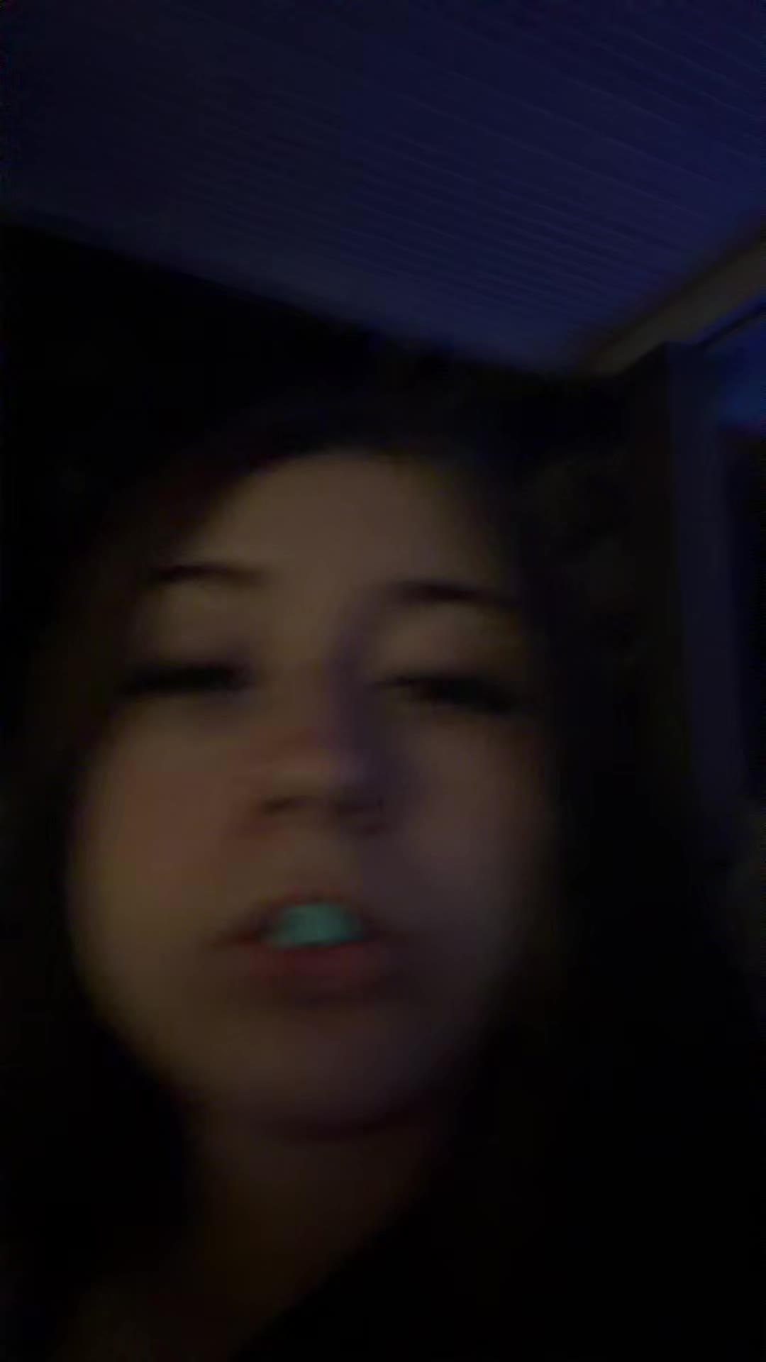 @shesnothomern