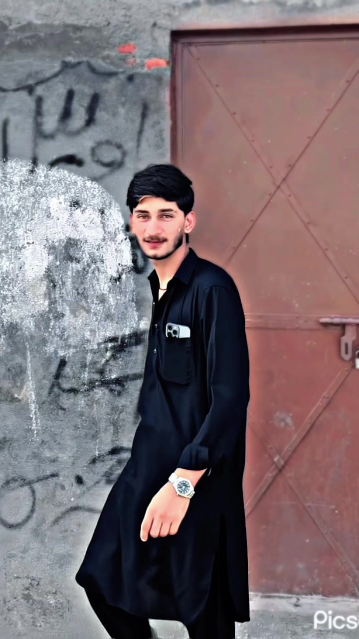 @⁴⁴بادشاہ🚩