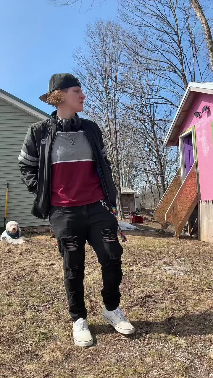 @lezbo32