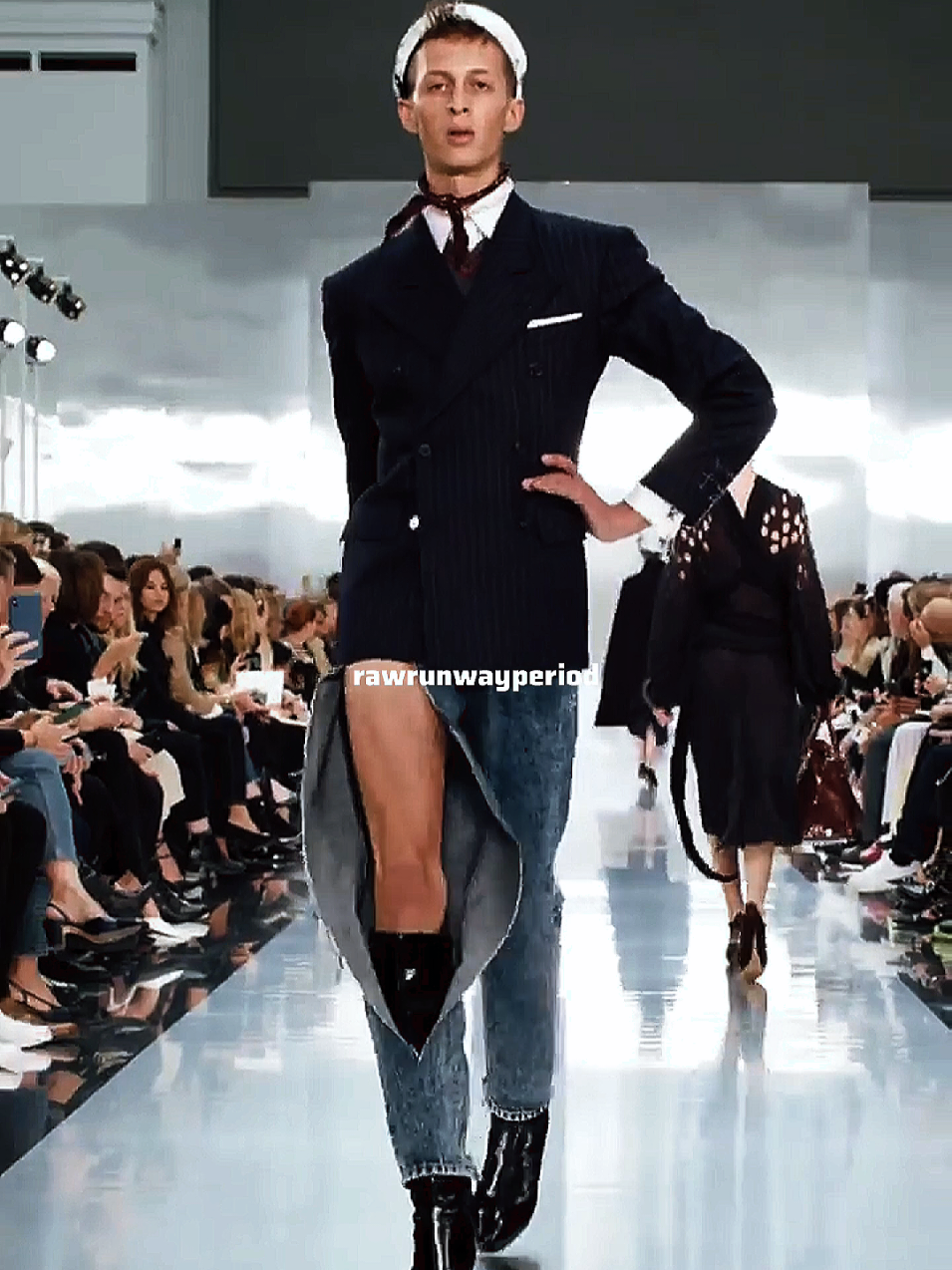 @RawRunway.