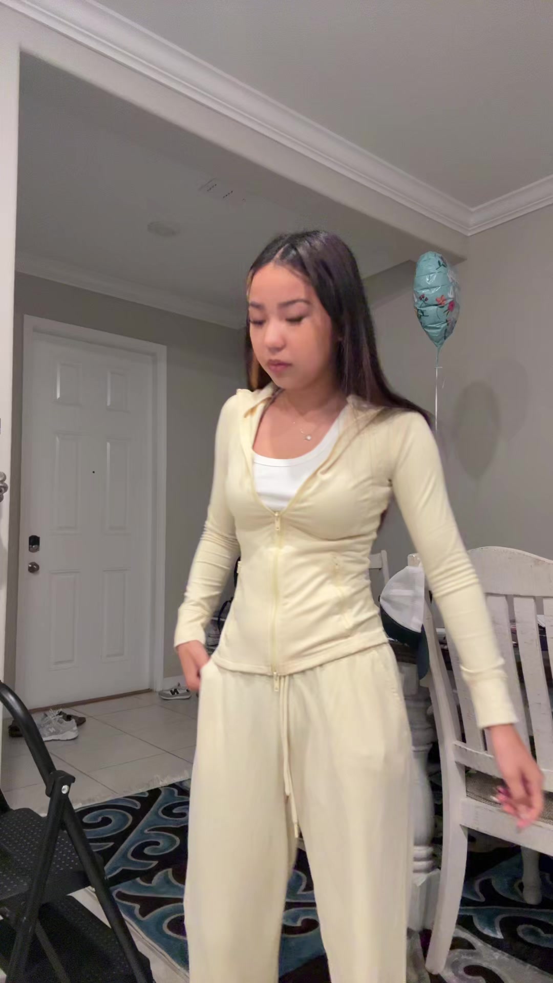 @aiuswwwww