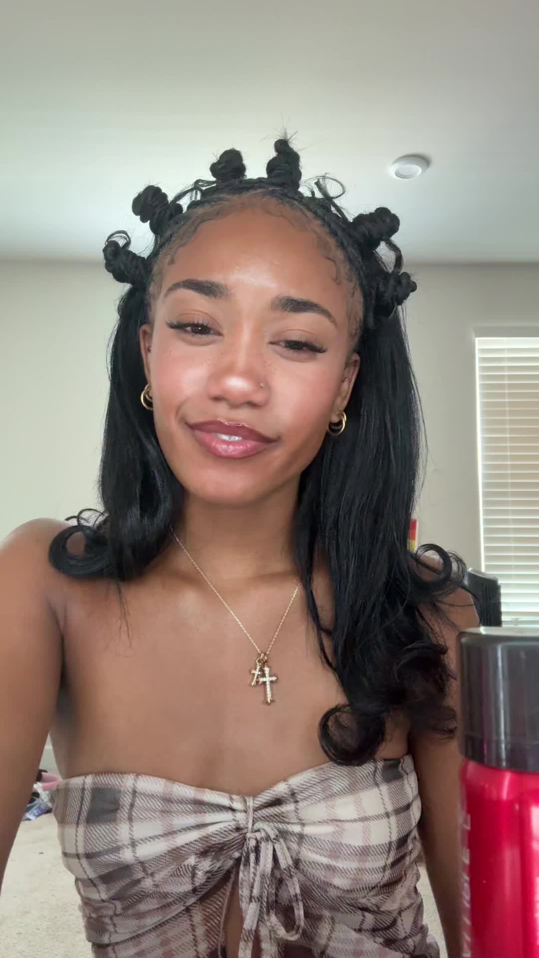 @Mani👅