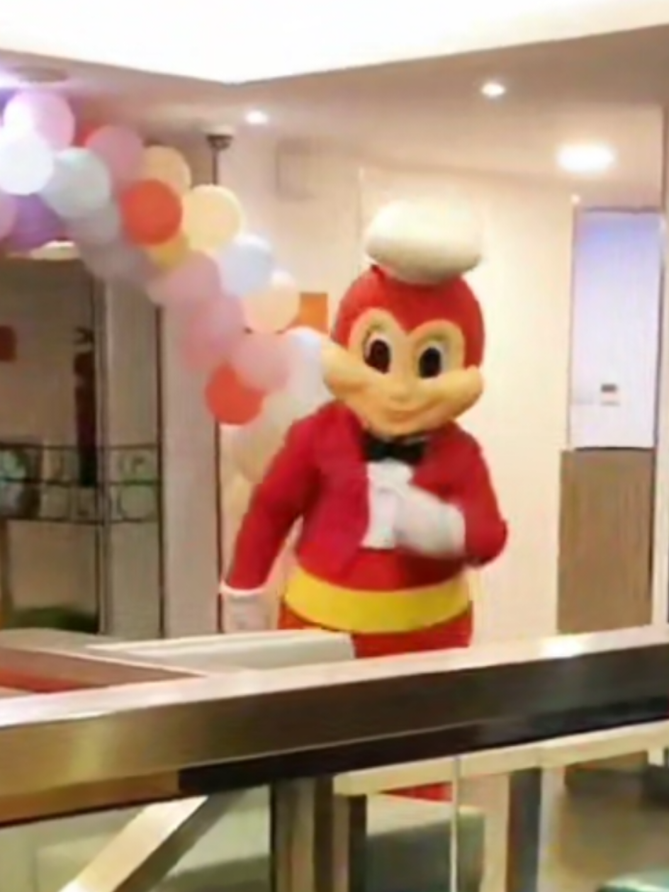 @Jollibee Fanatic