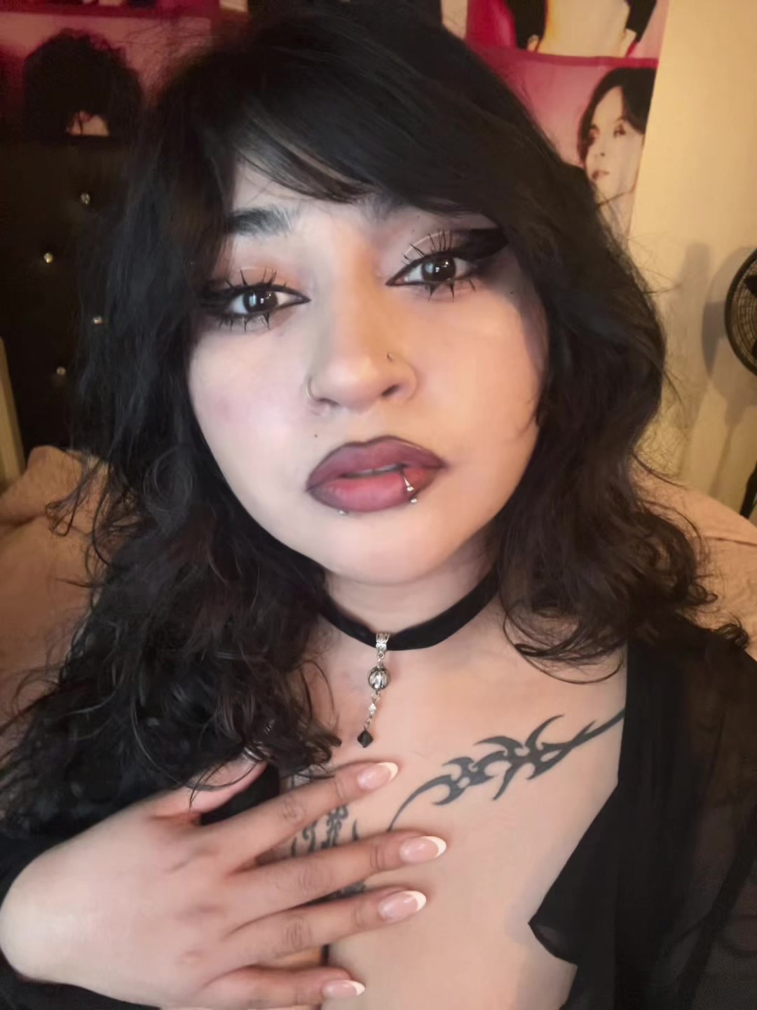 @Poisongirl🖤