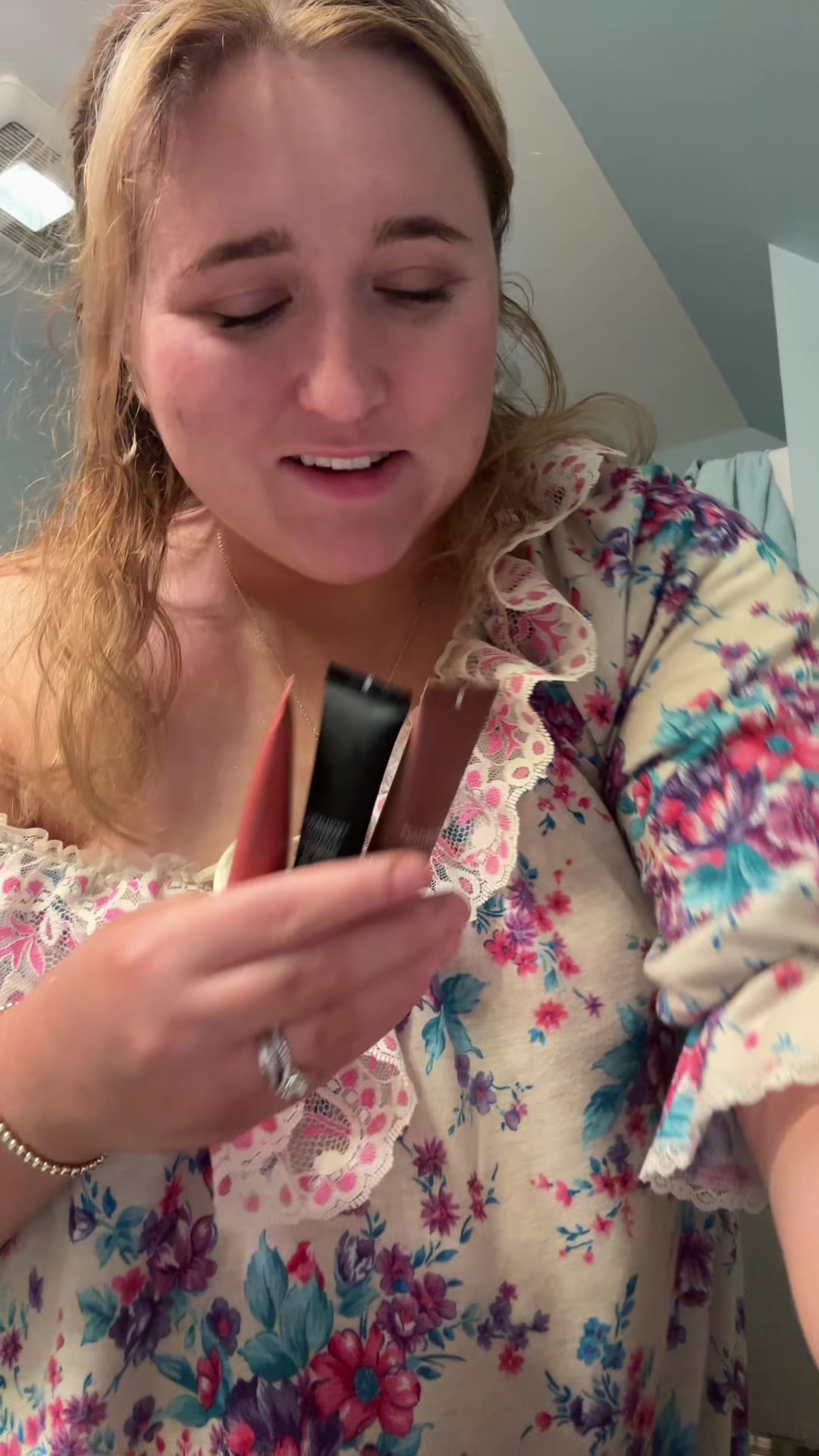 @j