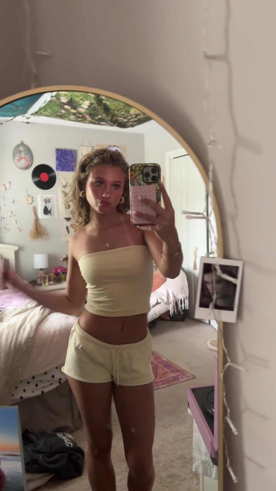 @Mollypollywog