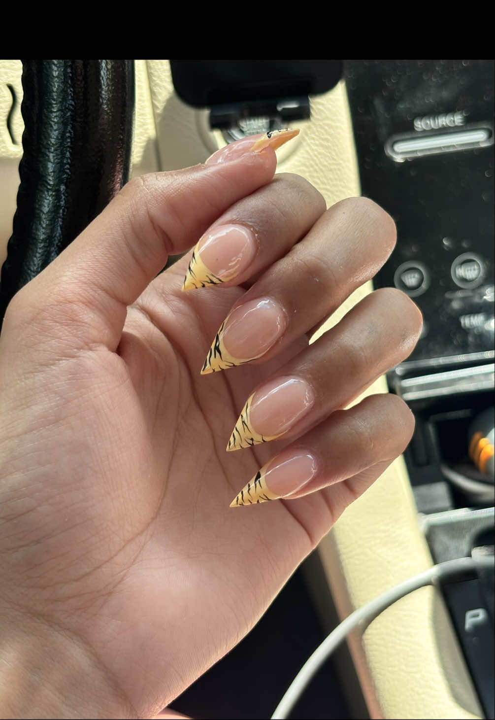 @Avery ๐