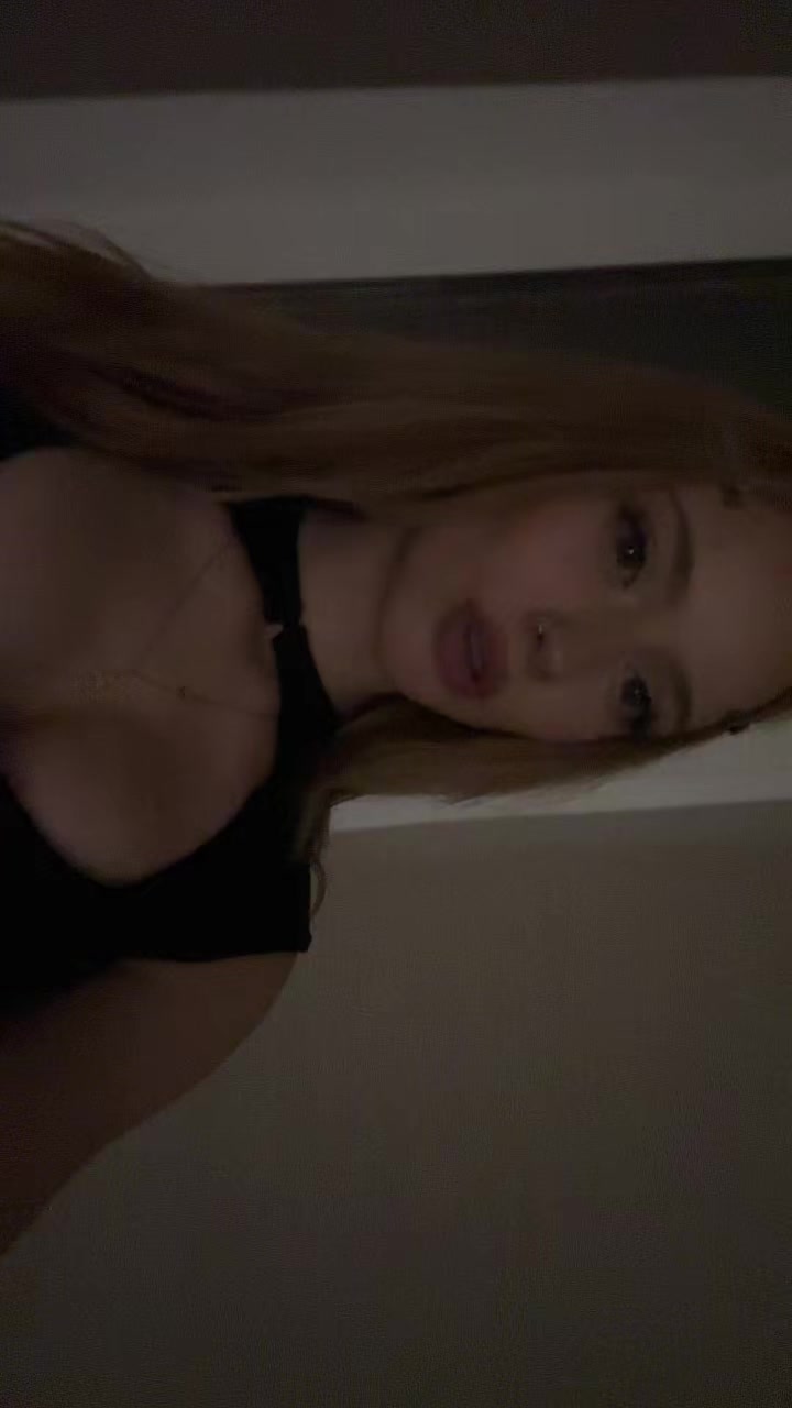 @ariana