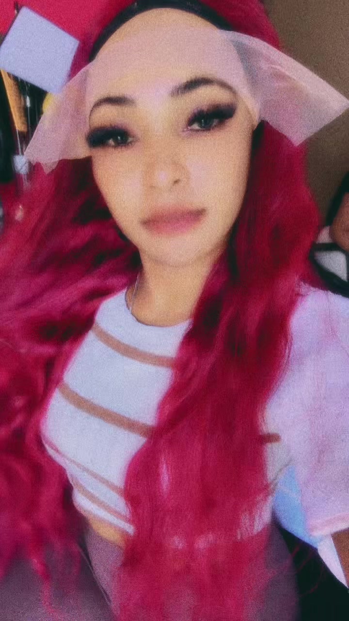 @Pretty_Priscilla