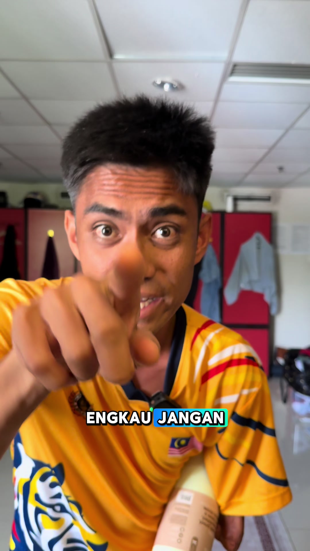 @Balaustory