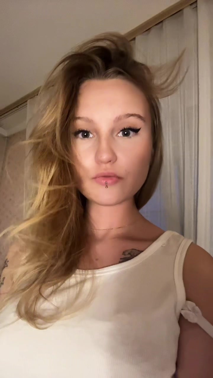 @аришкамилка🤍
