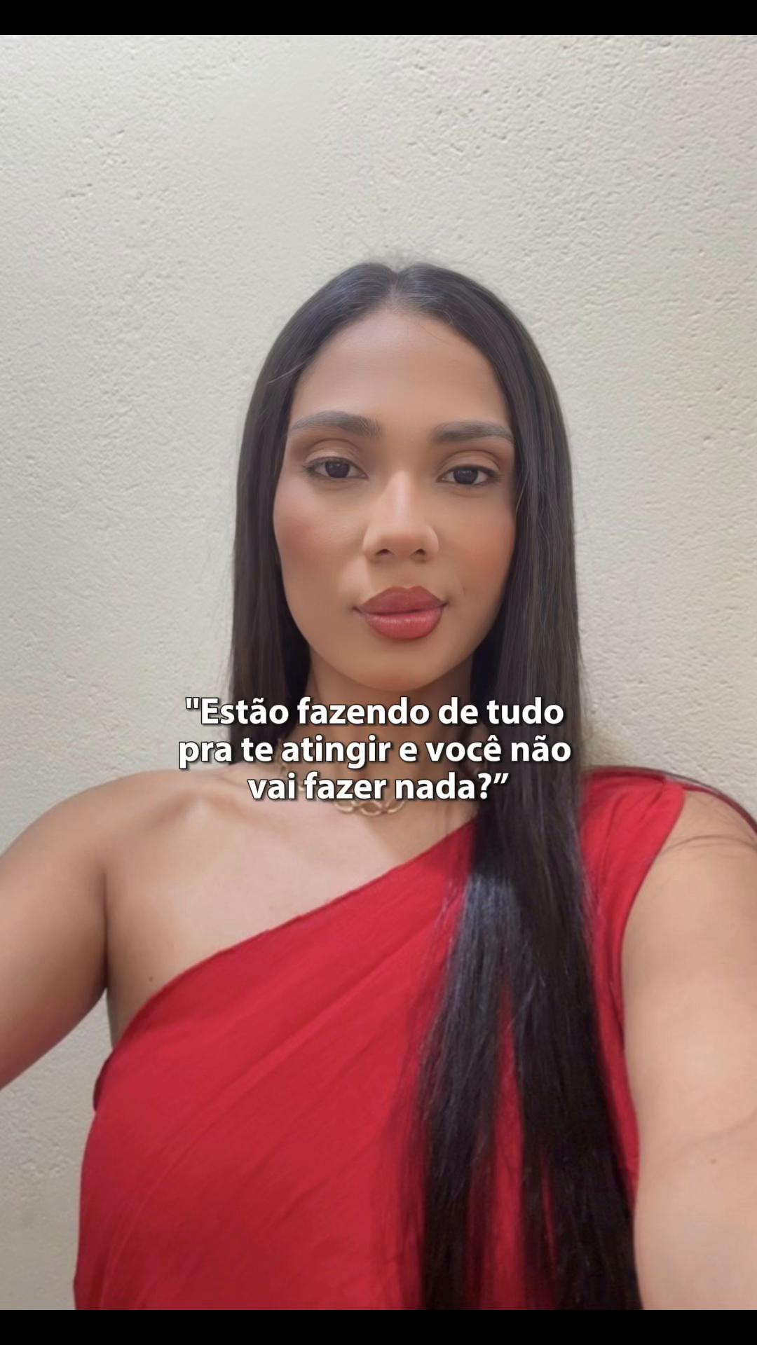 @liiviamartins_