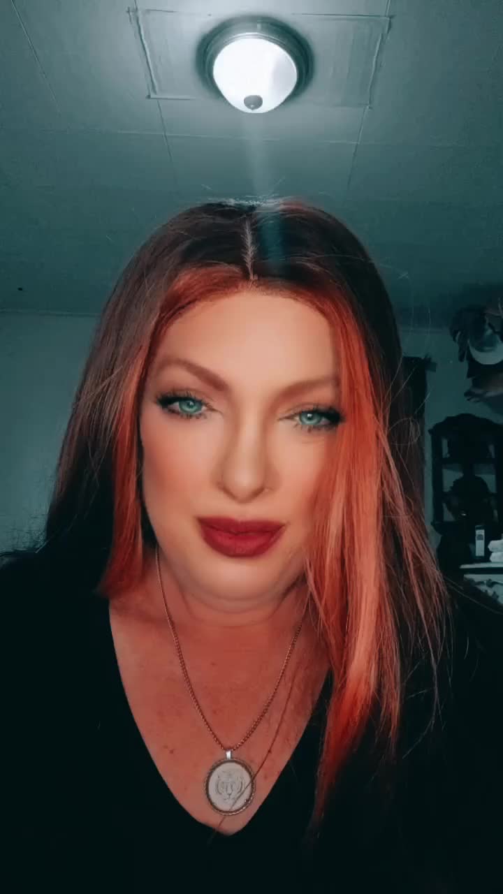 @queenmags