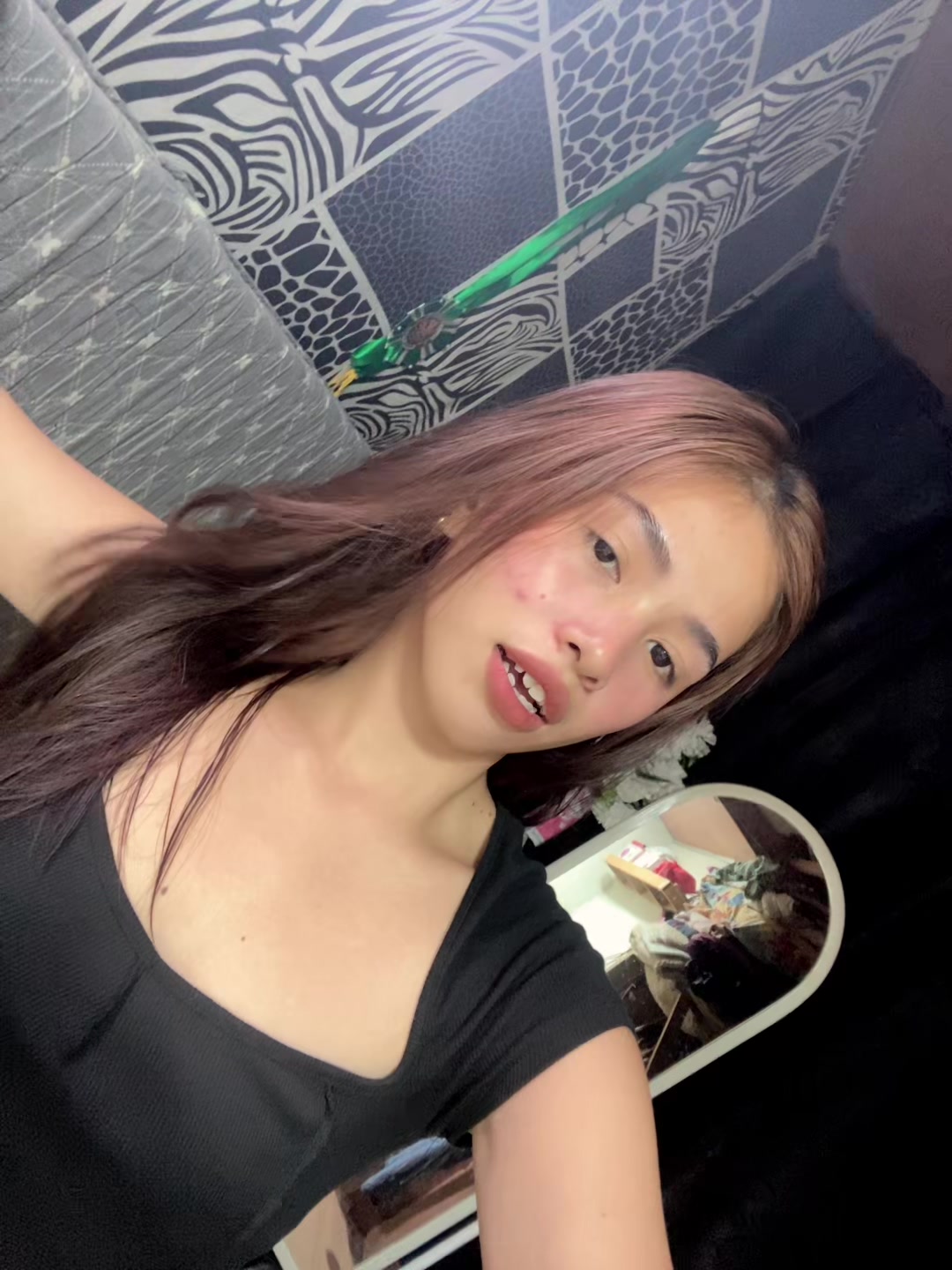 @PAYAT 💋