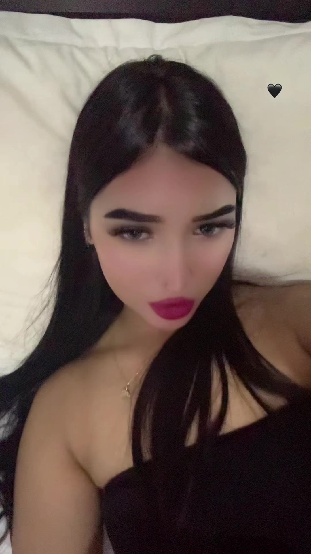 @🦋