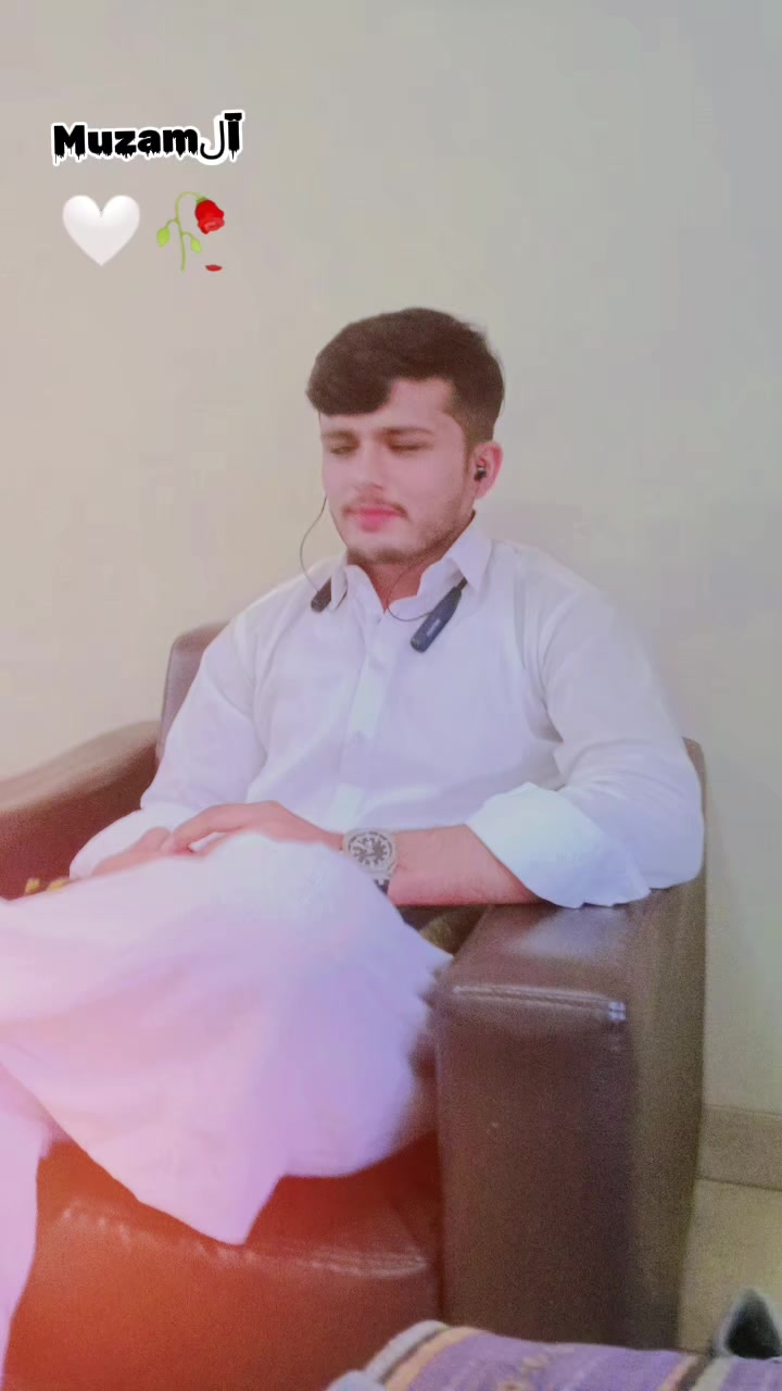 @🇵🇰 MÙZÂMĪL🇶🇦