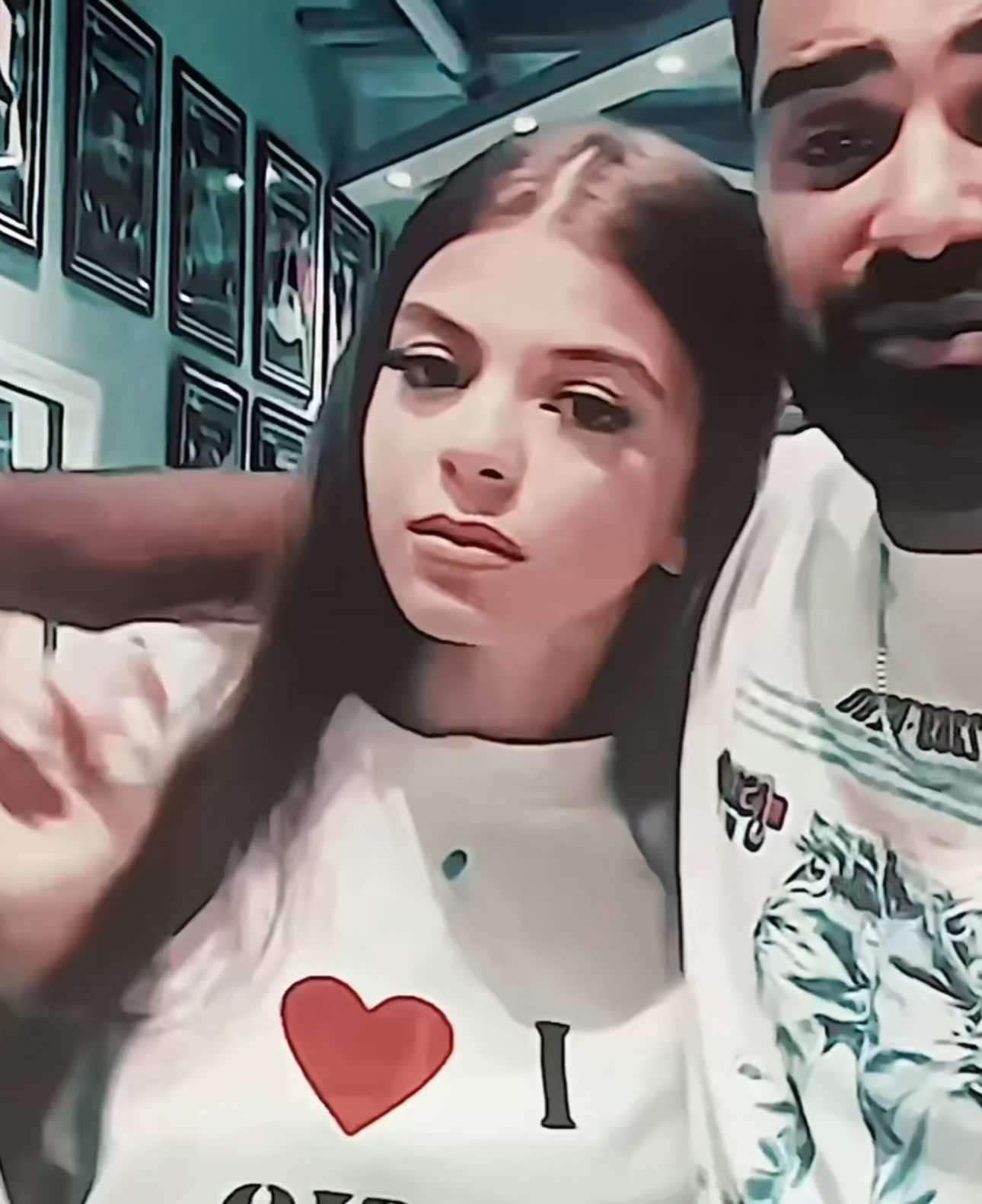 @𝐈𝐕𝐘 ❦