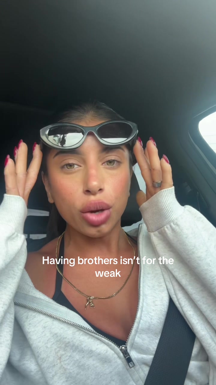@jacquelinejay_