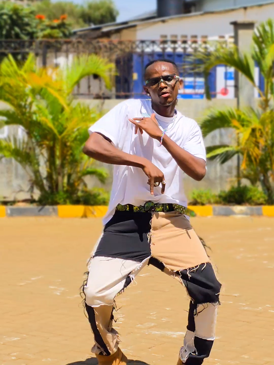 @dancemessiah🇰🇪