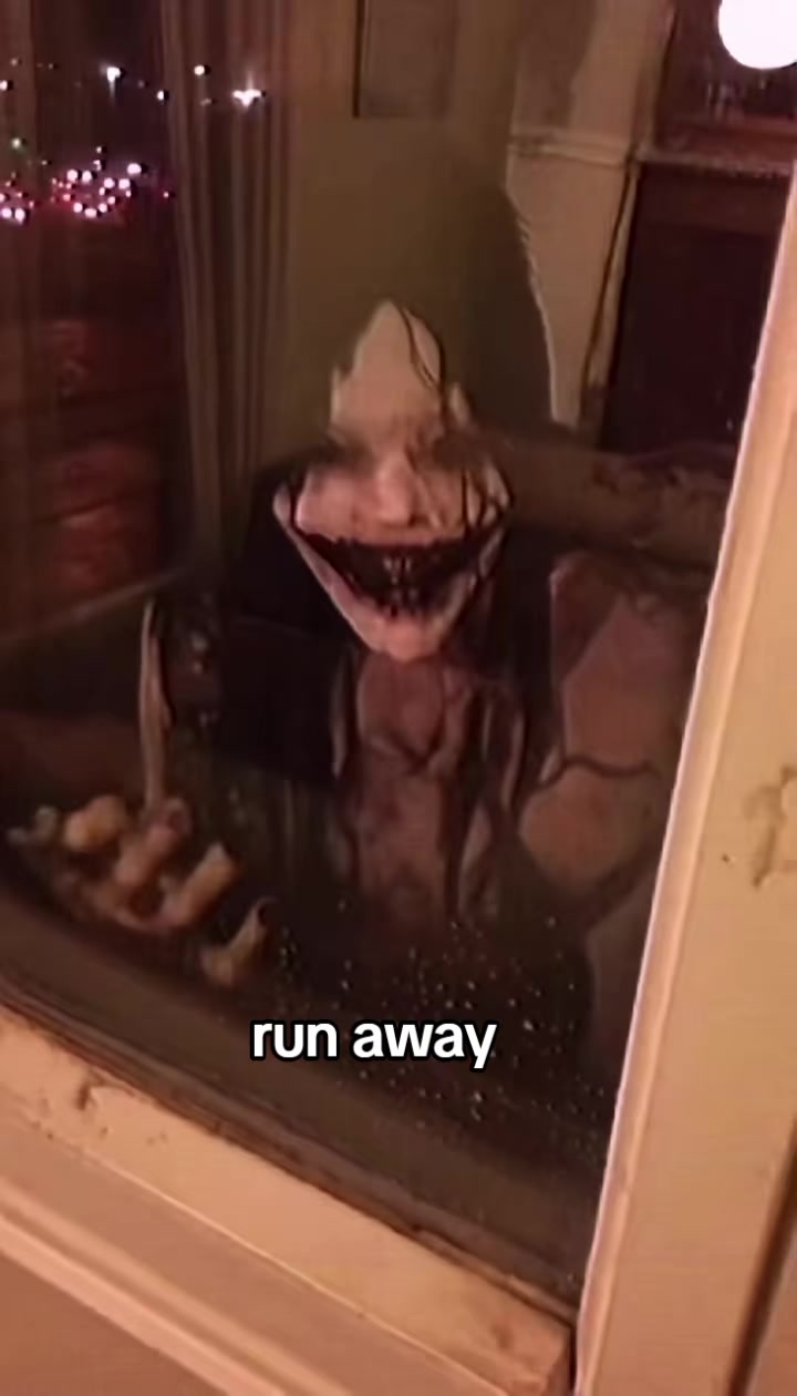 @RUN AWAY