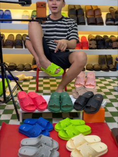 @HẬU Bán Dép