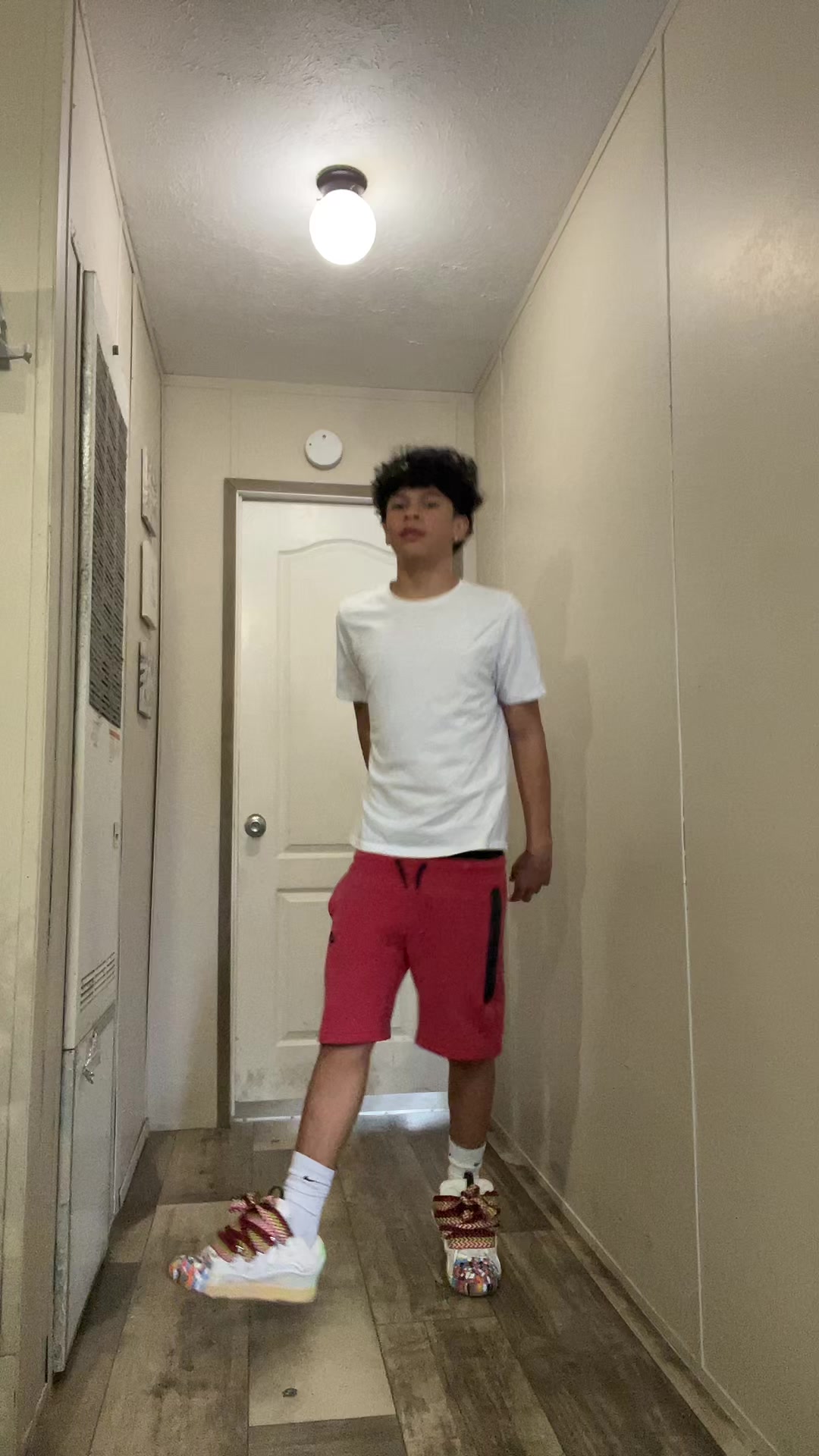 @๐๐๐๐ฒ๐๐ก๐ข๐ญ๐จ๐ผ๐ป