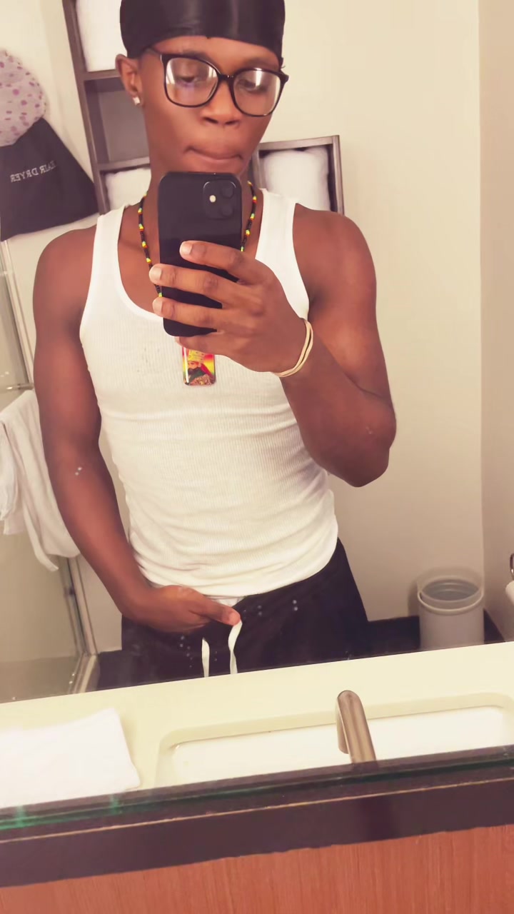 @IsThatMoe?