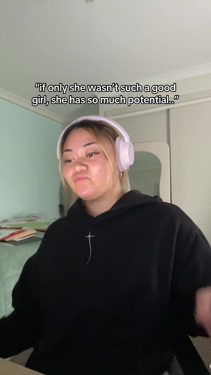 @justjuneyy