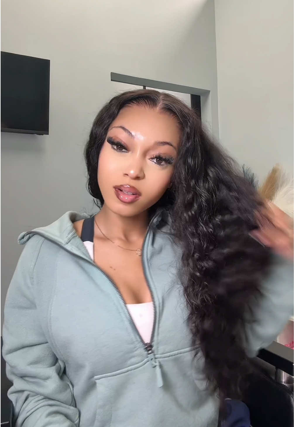 @Ni